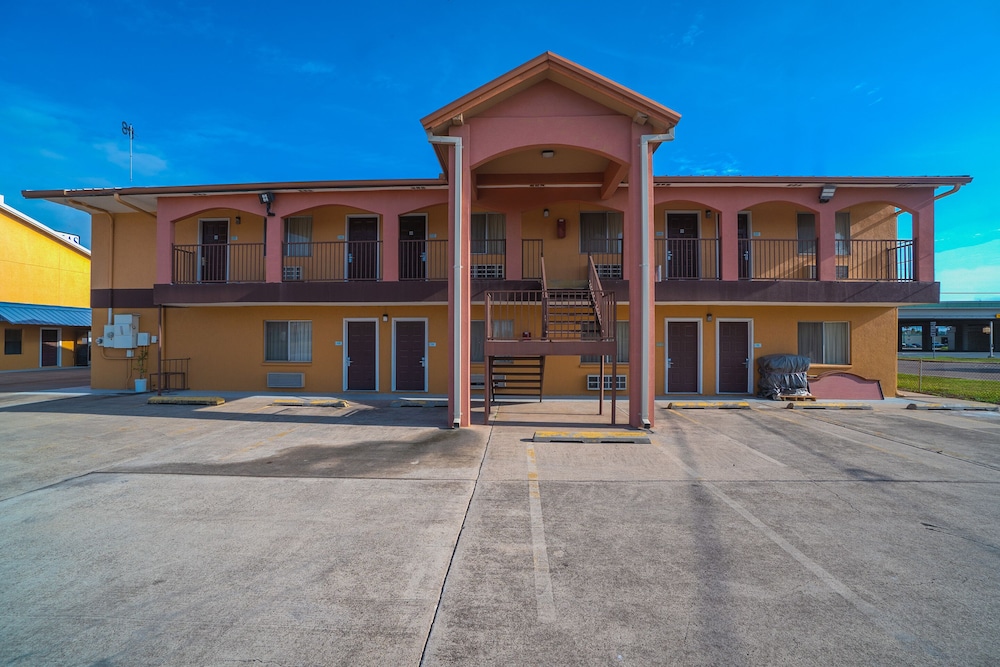 Texas Inn San Benito near Harlingen - photo 61