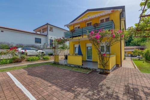 Mara in Umag, Croatia