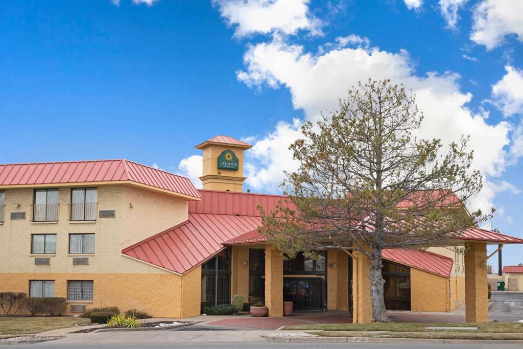 La Quinta Inn & Suites by Wyndham Salt Lake City Layton - featured photo