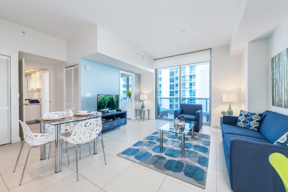 Churchill Suites Monte Carlo Miami Beach - photo 77