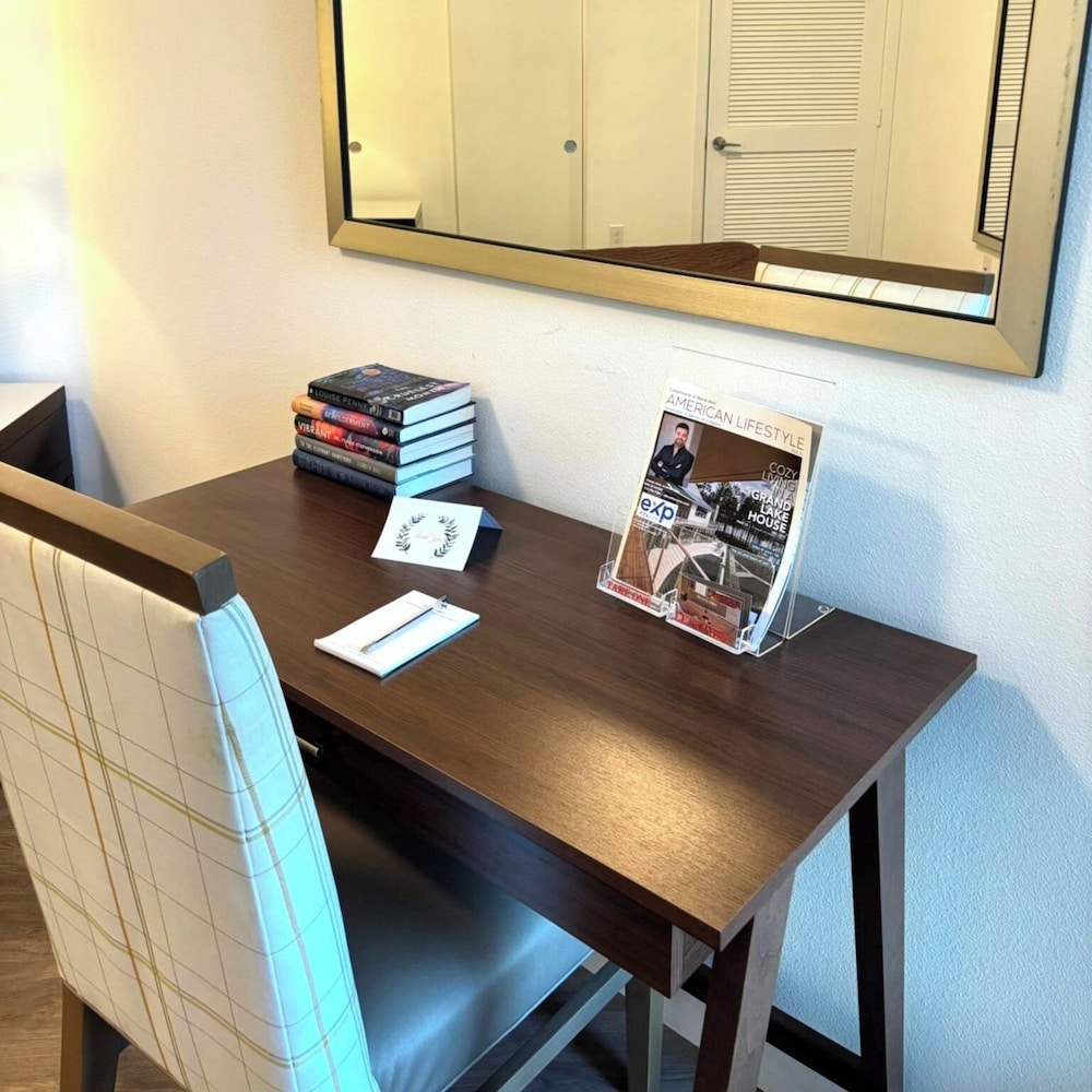 StaysPro GORGEOUS Hollywood Living Los Angeles - photo 52