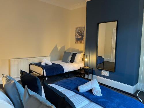 Howe Newly refurbished 2 bedroom flat Free Parking — 4-Star Luxury Hotel in Gateshead, United Kingdom