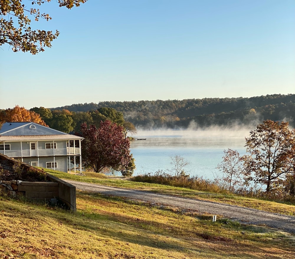 Crown Point Resort - photo 53