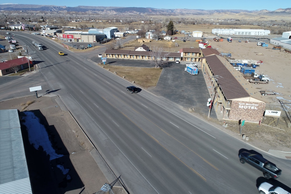 Split Mountain Motel - photo 35