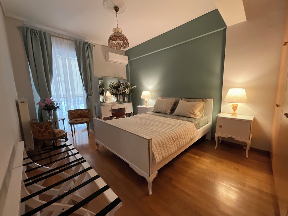 El Encinar - carbon neutral hotel in Maello