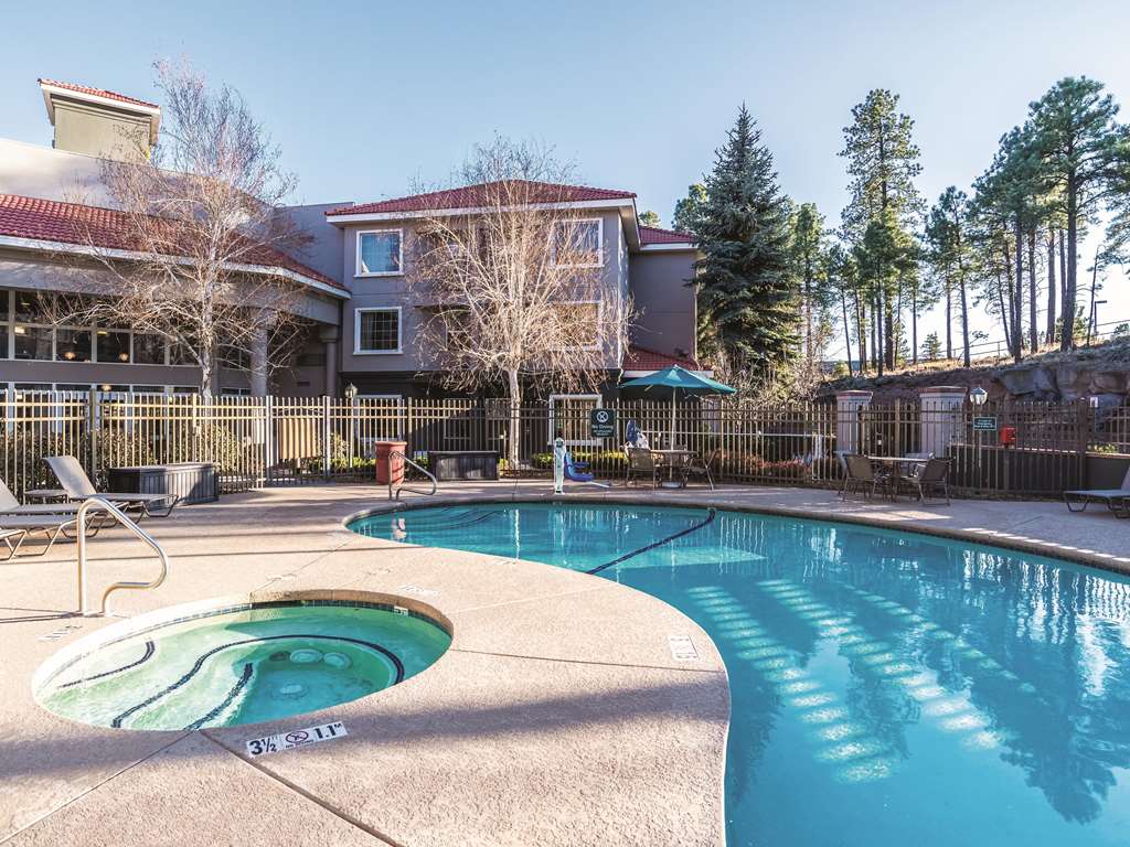 La Quinta Inn & Suites by Wyndham Flagstaff - photo 10