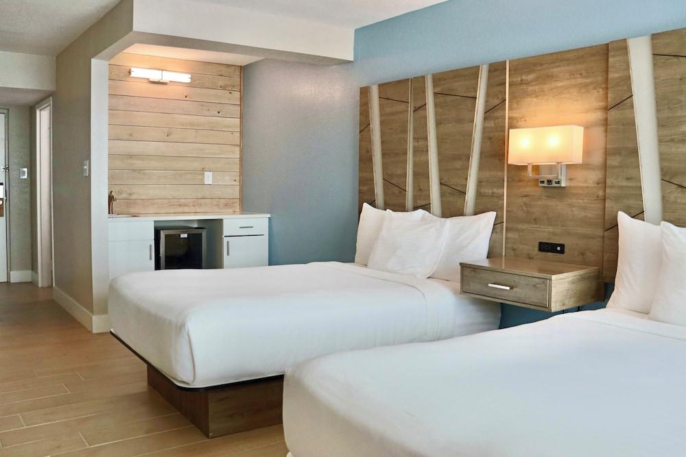 SkyBeach Resort - photo 19