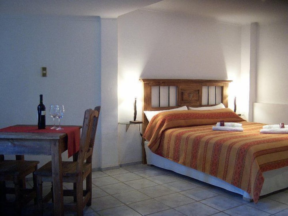 Red Wine Club in San Rafael, Argentina