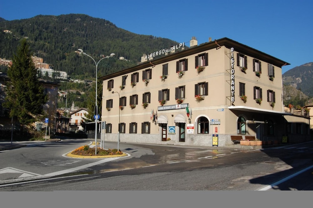 Hotel Delle Alpi — Sondalo