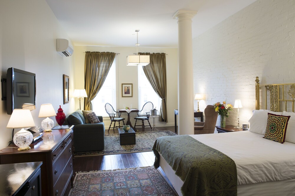 The Barrington - photo 37
