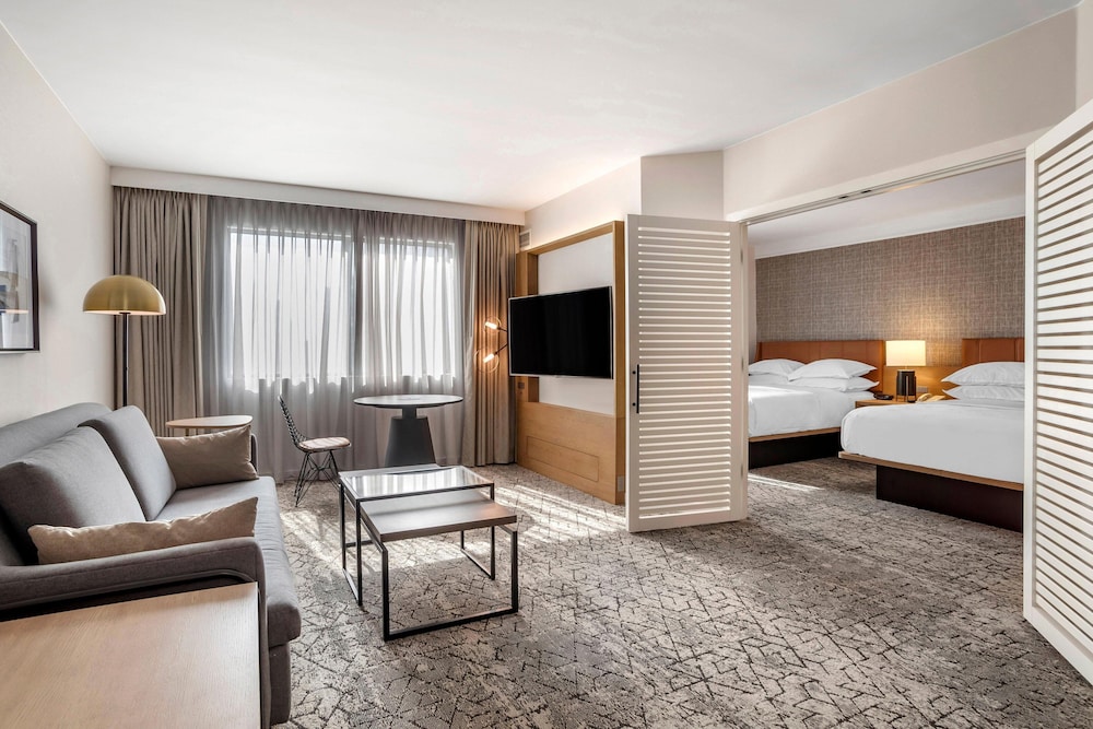 Sheraton Suites Wilmington Downtown - photo 10