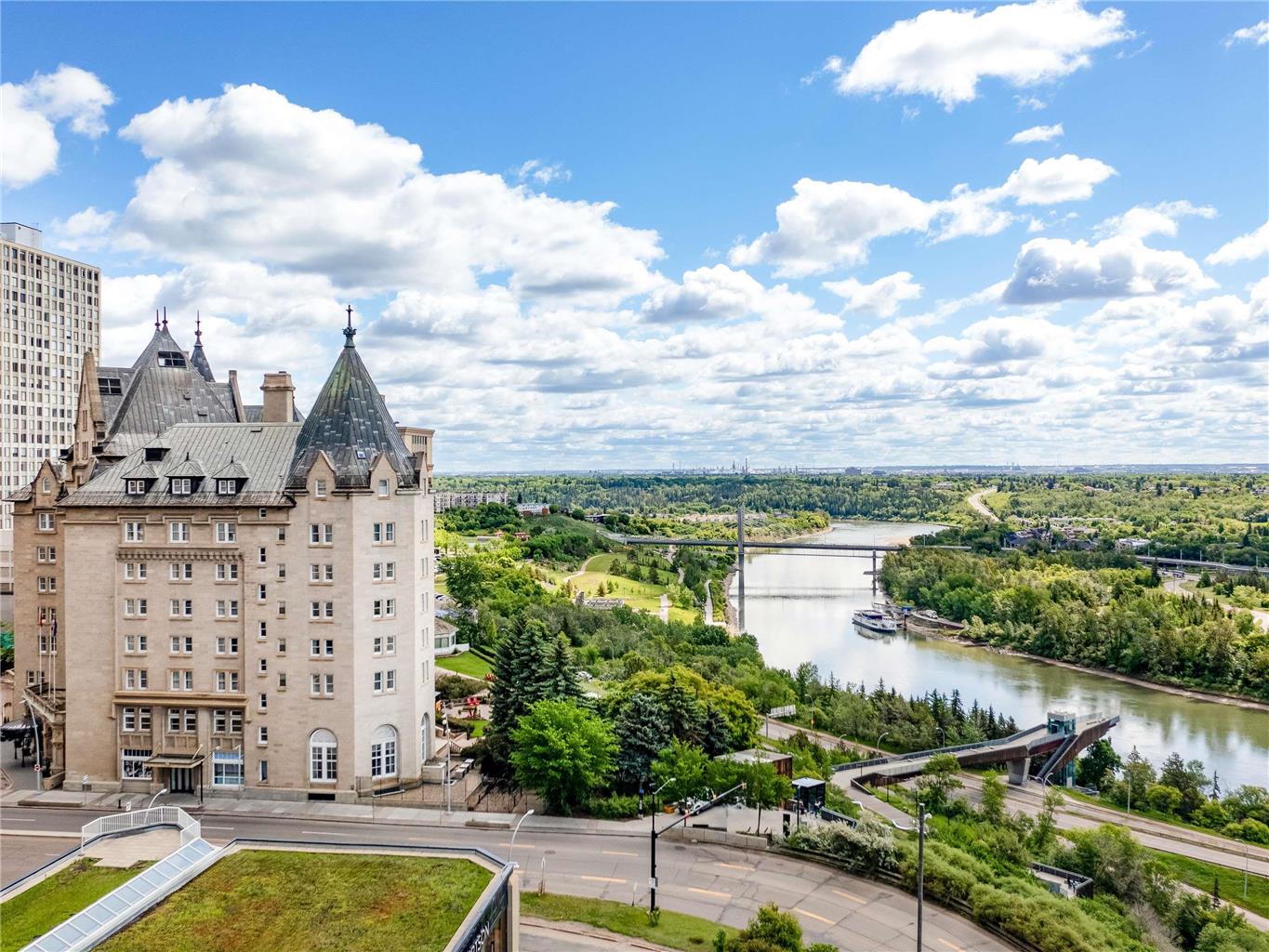 Hotel image of Fairmont Hotel Macdonald