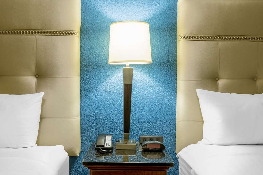 Baymont by Wyndham McAllen Pharr - photo 34