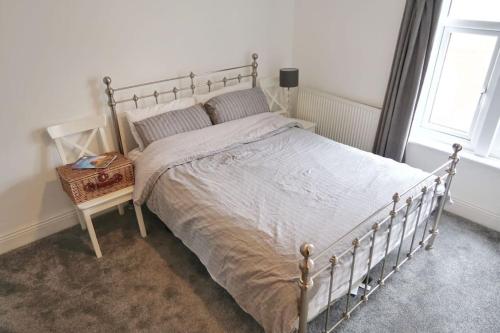 Castle Manor 4 Bed Seaside Retreat