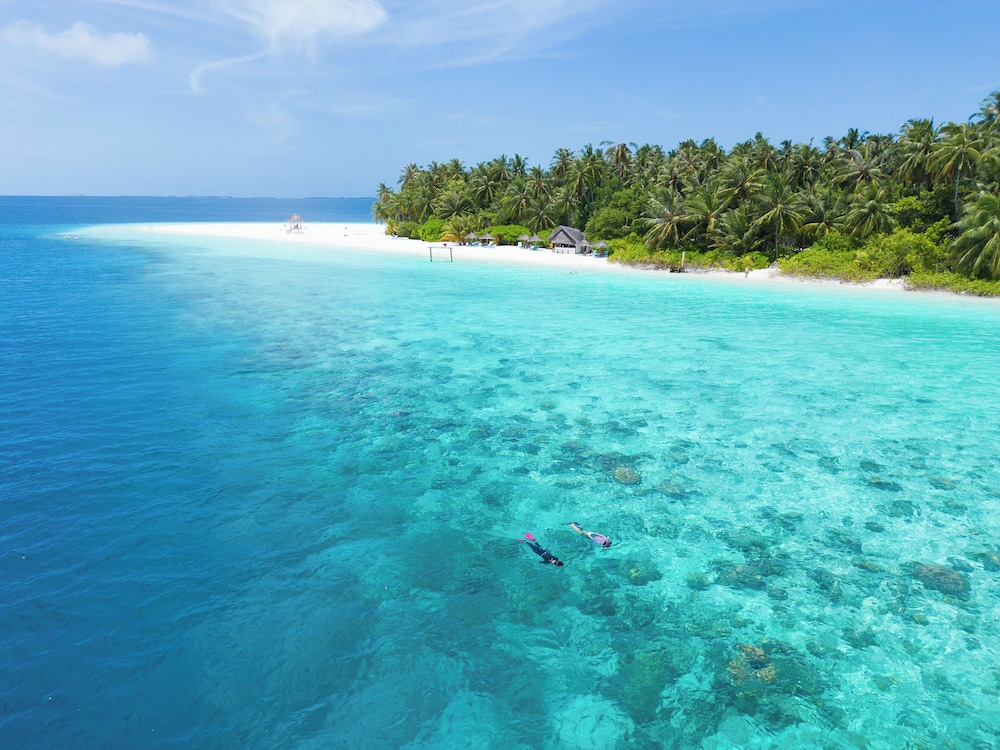 Fihalhohi Island Resort