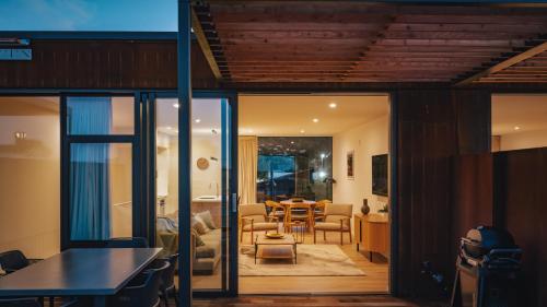 Beautiful urban apartment 2 — 4-Star Luxury Hotel in Nelson, New Zealand