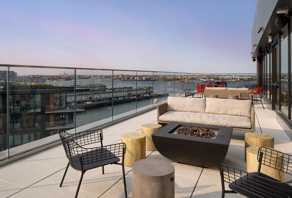 Hyatt Place Boston Seaport District - photo 33