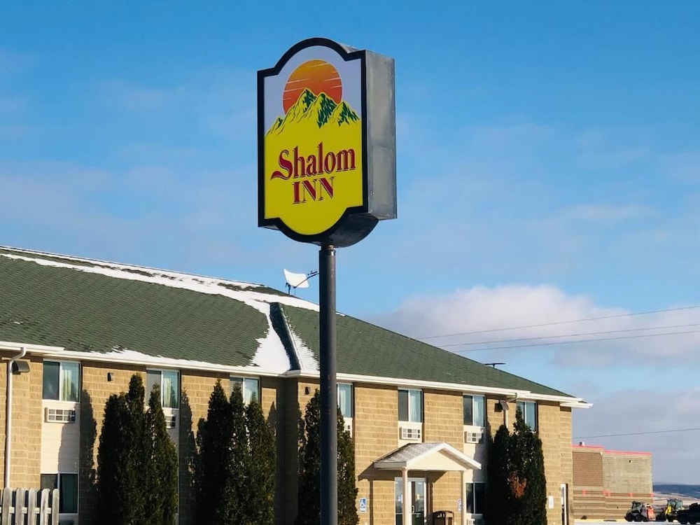 Four Seasons Inn - photo 19