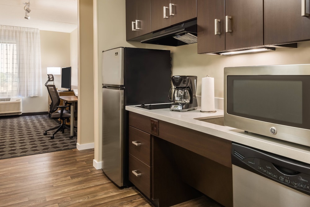 TownePlace Suites Latham Albany Airport - photo 9