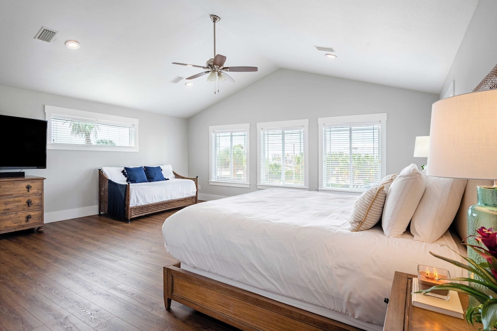 Harborside by Avantstay Expansive Destin Retreat - photo 24