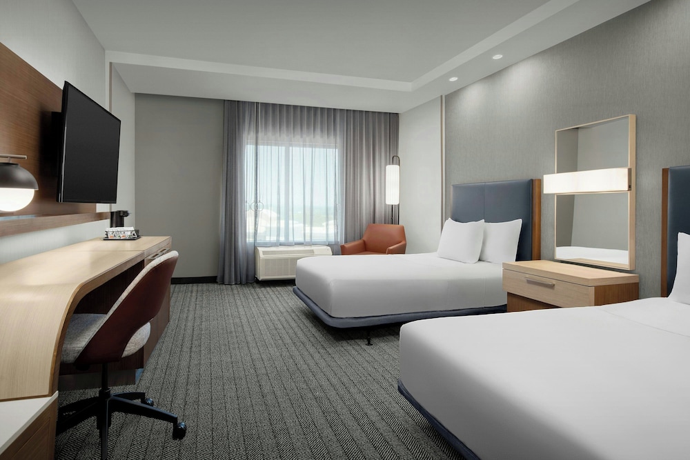 Courtyard by Marriott Atlanta Kennesaw - photo 11