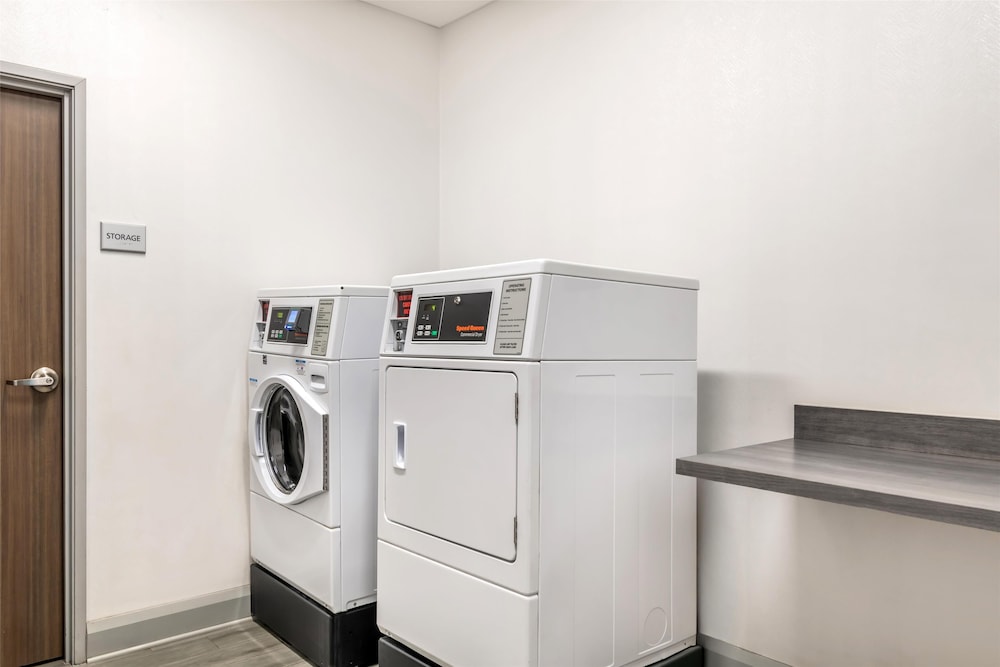 Hampton Inn Eufaula - photo 20