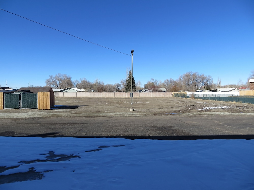 Days Inn by Wyndham Alamosa - photo 37