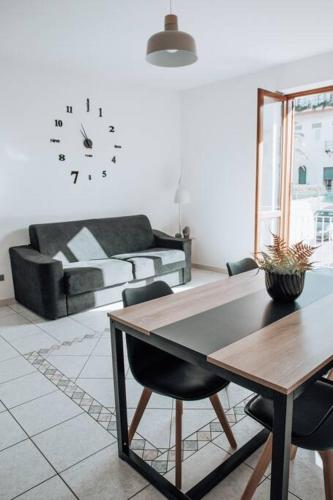 Three Square house apartment — Gioiosa Marea — photo 5