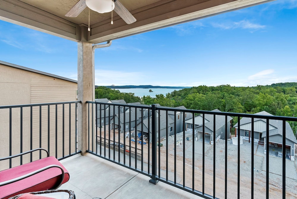 Table Rock Resorts at Indian Point - photo 801