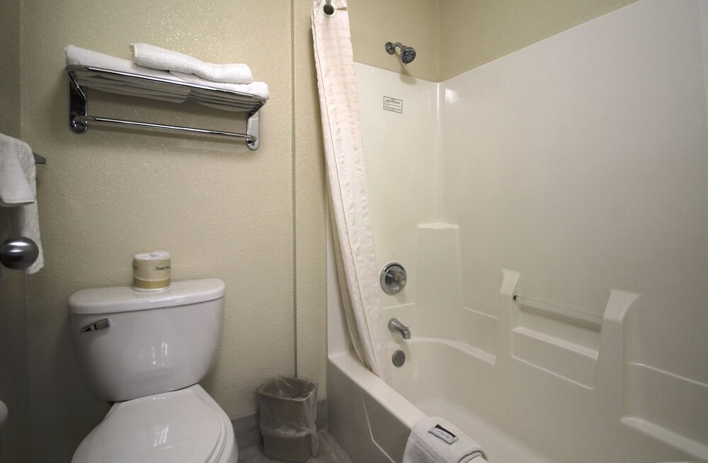 Geneva Motel Inn - photo 25