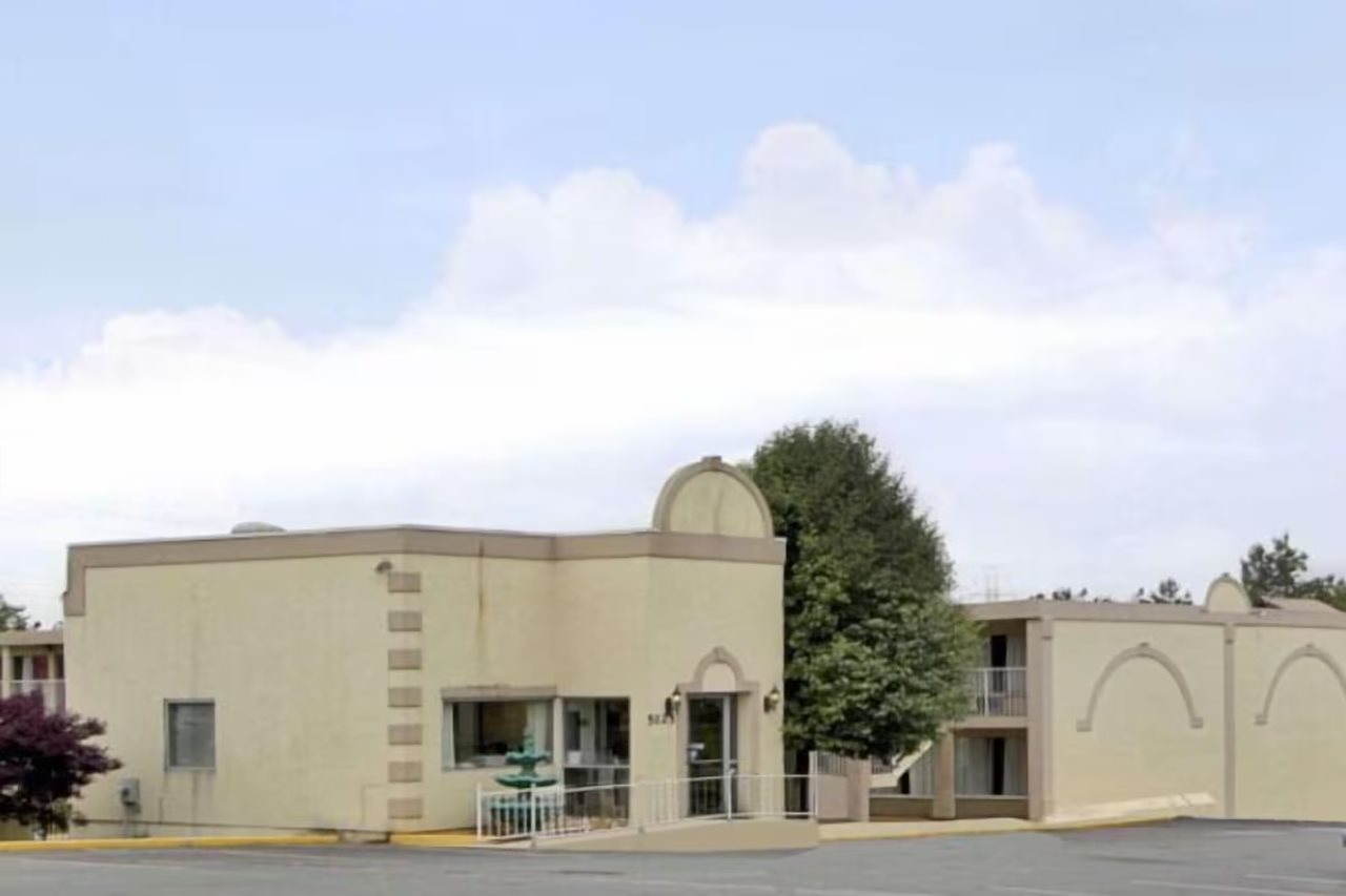 Days Inn by Wyndham Concord - featured photo