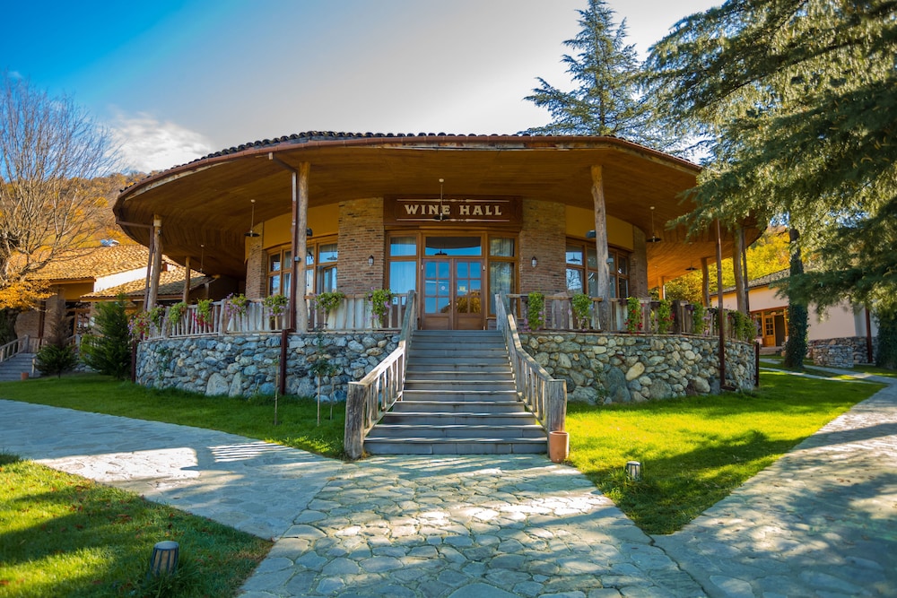 מזון ומשקאות