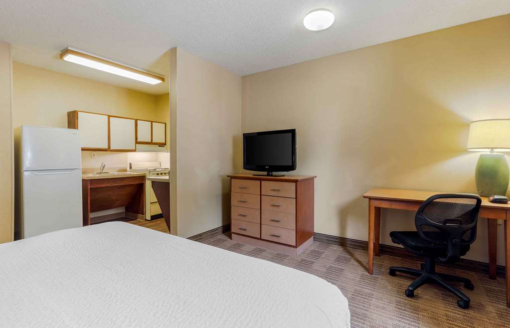 Extended Stay America Select Suites Newport News I 64 - photo 11