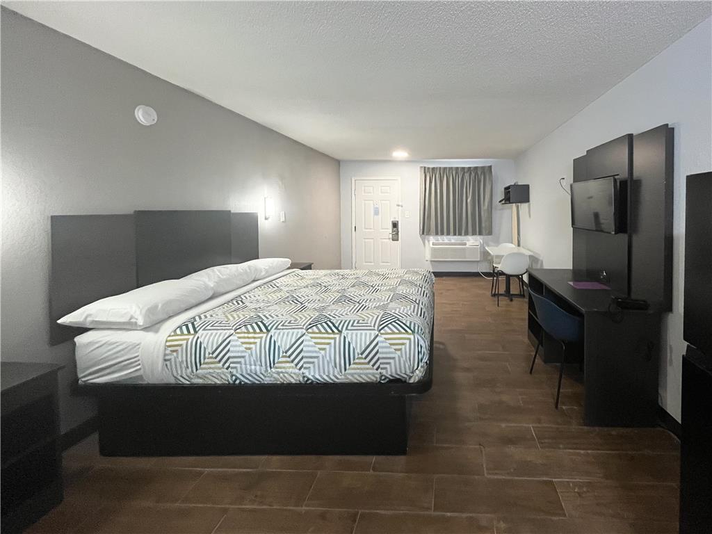Studio 6 Suites Hurricane Wv - photo 13