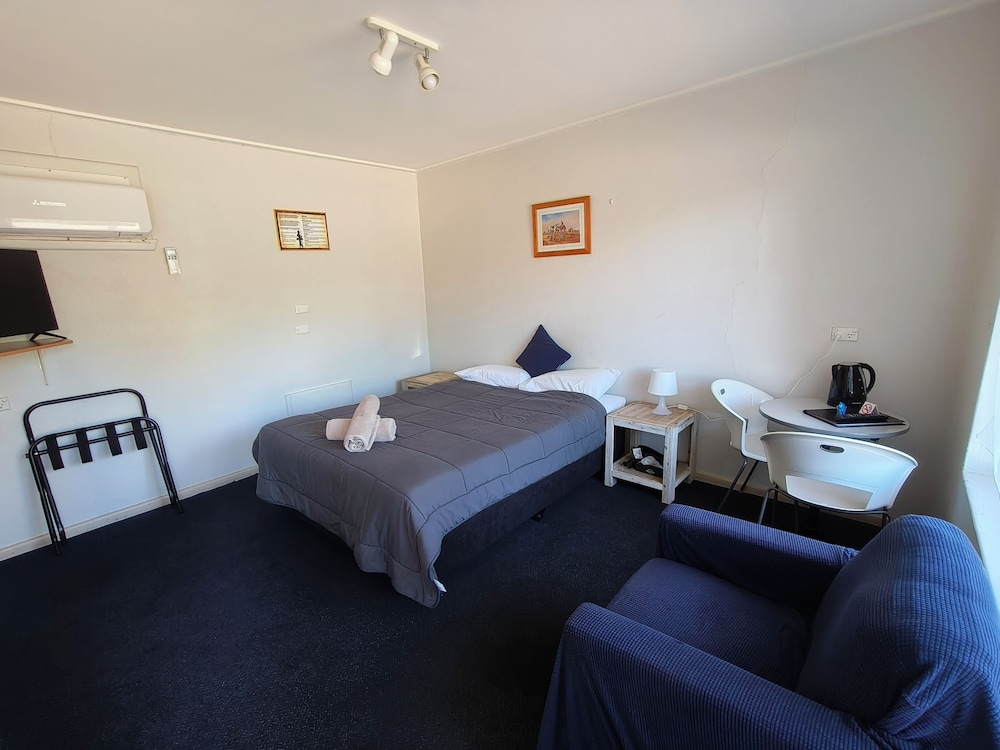 Red Chief Motel — Gunnedah — photo 5