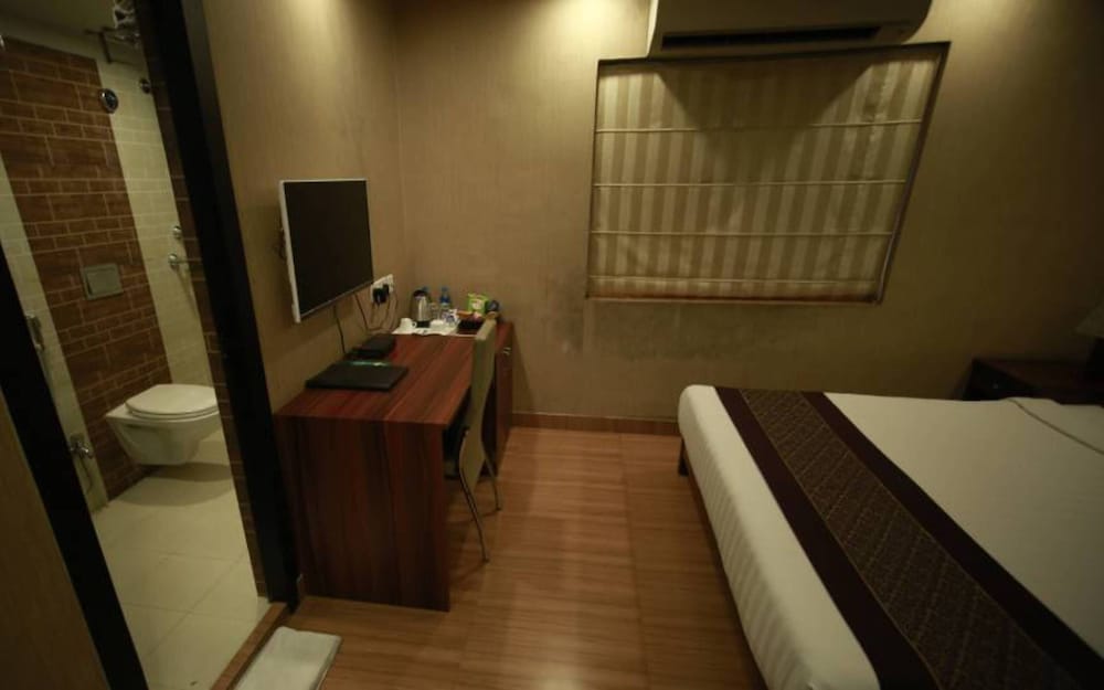 Hotel Comfotel — Kolkata — photo 5