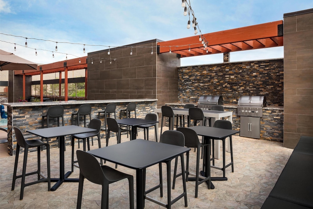 Home2 Suites by Hilton Las Cruces - photo 41