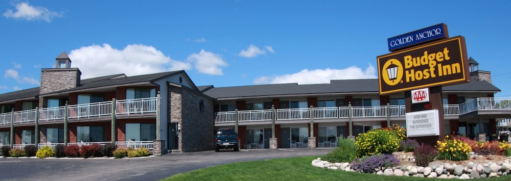 St. Ignace Budget Host Inn - photo 30