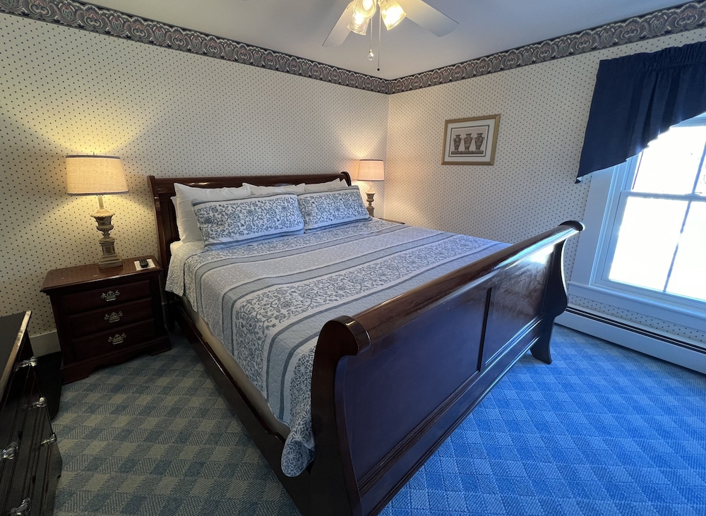 Echo Lake Inn - photo 31