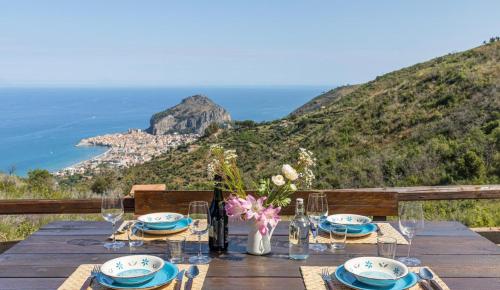 Malandrino Cottage — 4-Star Luxury Hotel in Cefalu, Italy
