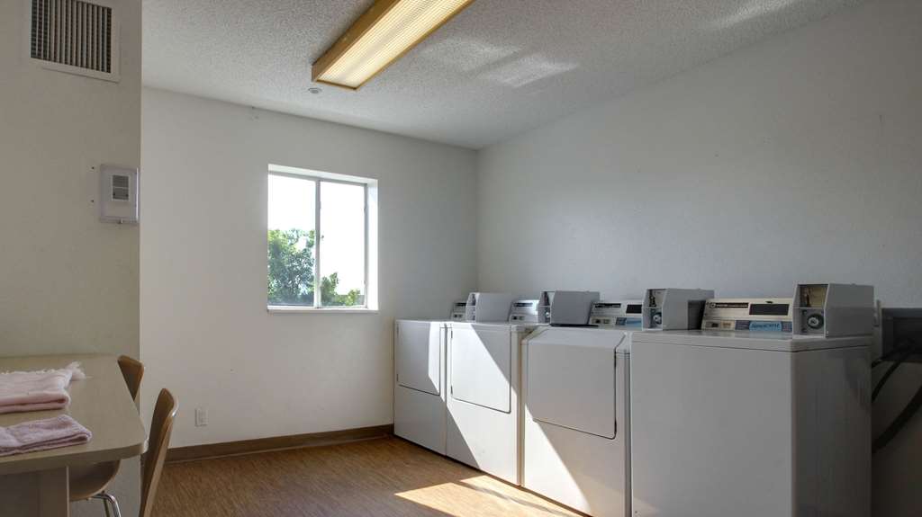 Motel 6 Lehi UT Thanksgiving Point - photo 18