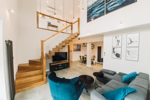 Giżycko Soft Loft Apartament dwupoziomowy z klimatyzacją — 4-Star Luxury Hotel in Gizycko, Poland