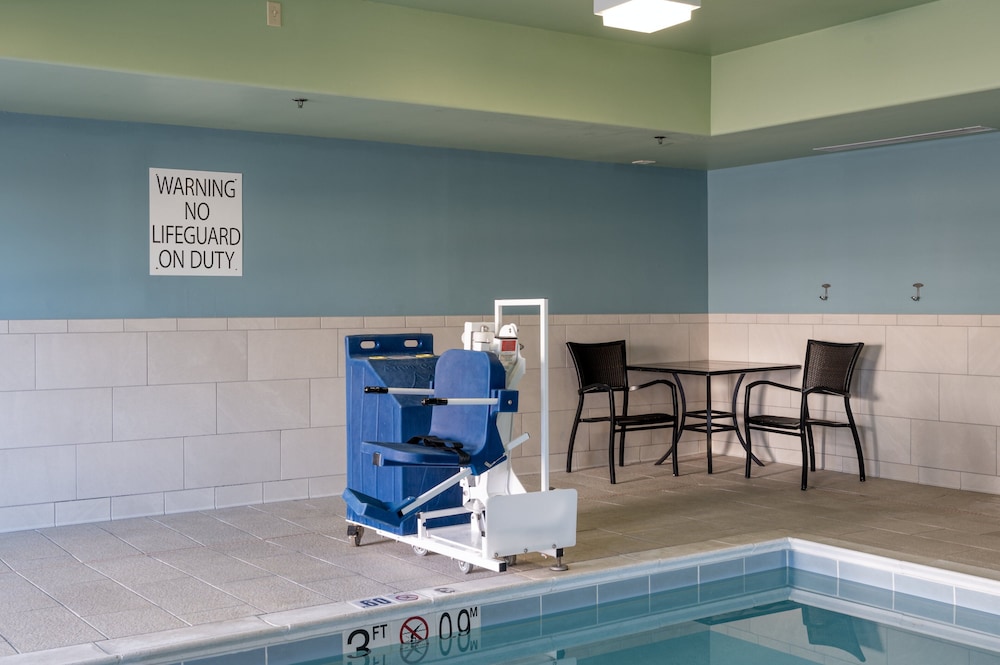 Holiday Inn Express Radcliff Fort Knox by IHG - photo 28
