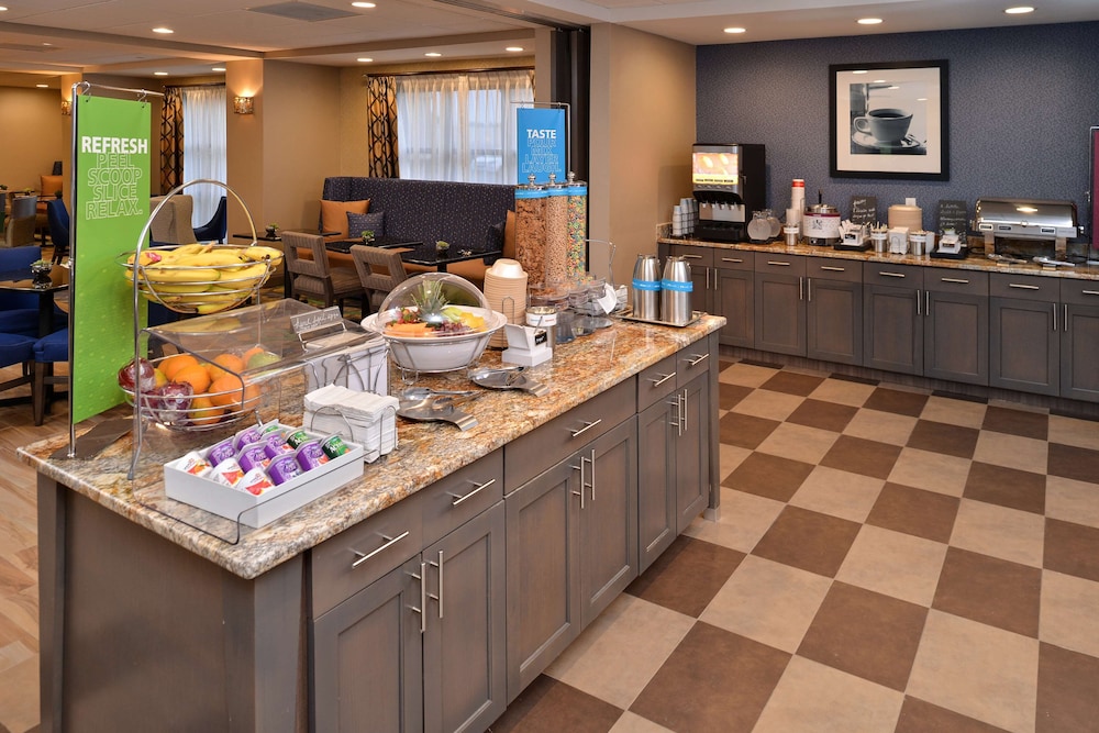 Hampton Inn Broussard Lafayette Area - photo 31