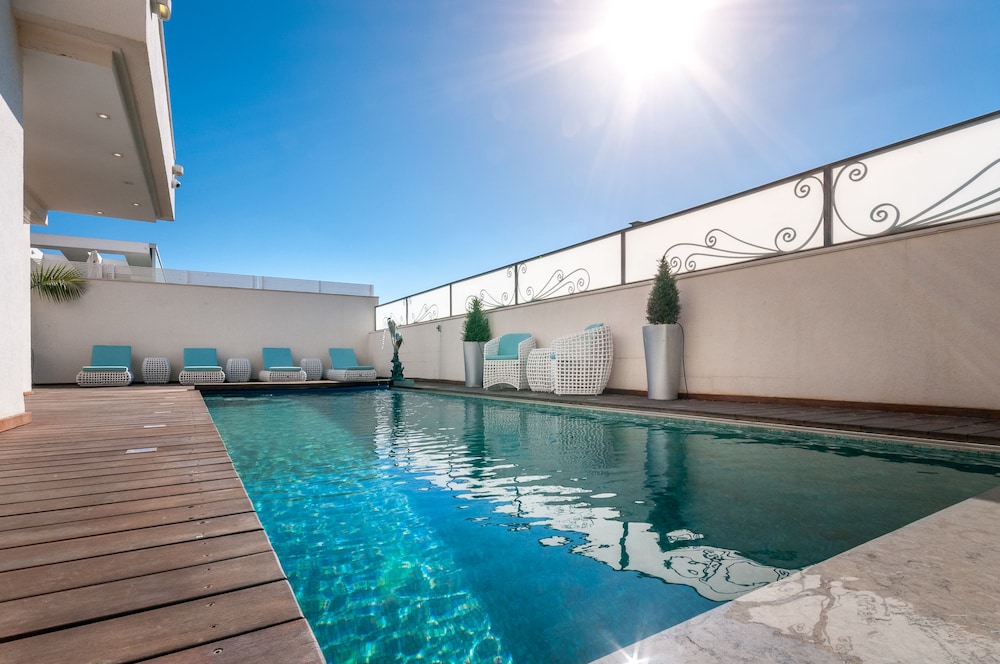 Luxurious Villa with great location — 4-Star Luxury Hotel in Herzliya, Israel