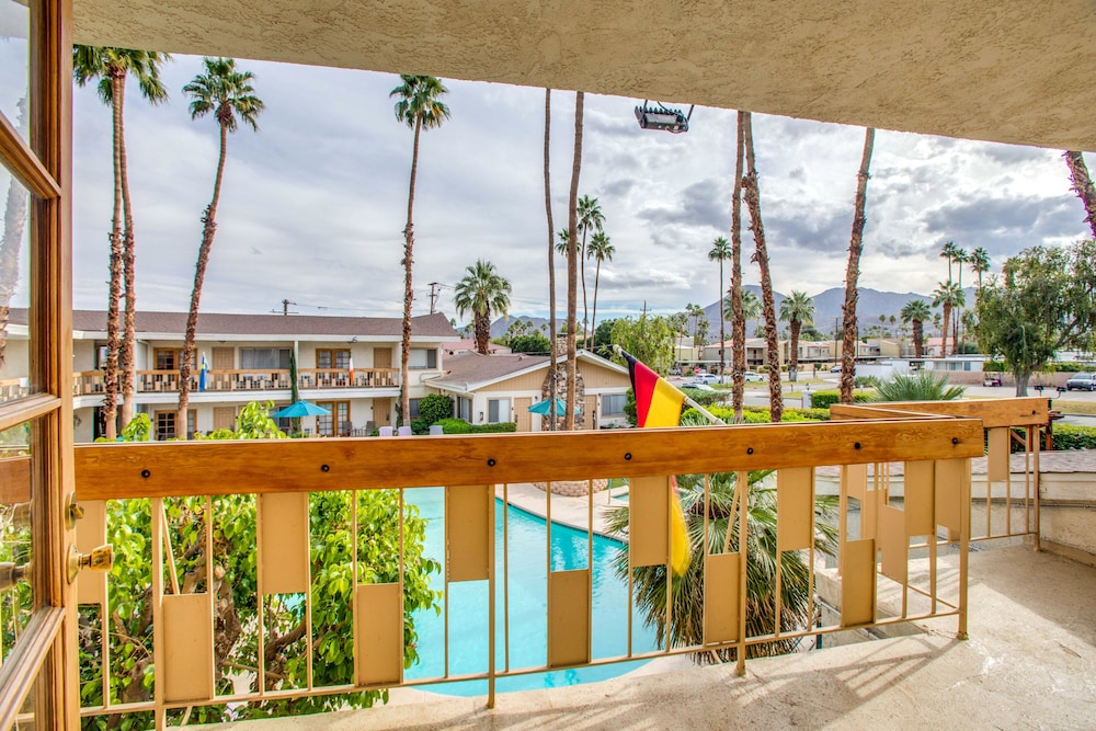 Inn at Deep Canyon - photo 40