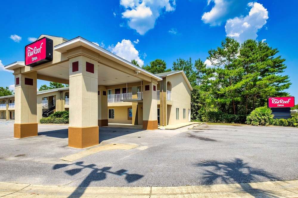 Red Roof Inn Defuniak Springs - featured photo