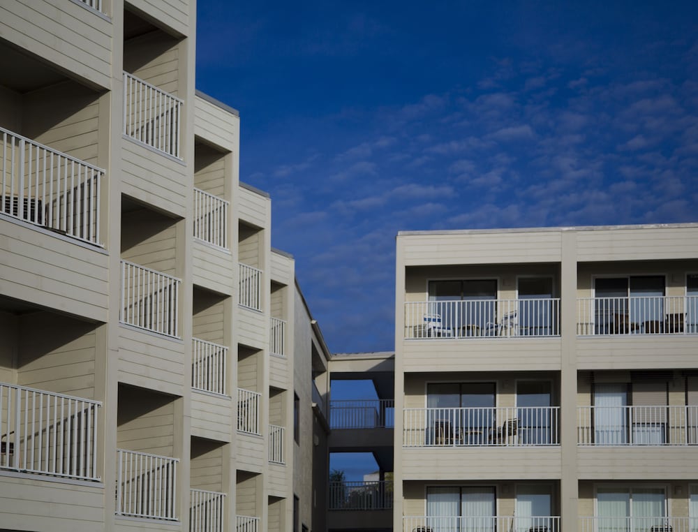 Sailport Waterfront Suites - photo 51
