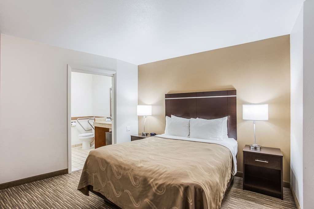 Quality Inn & Suites Meridian West Boise - photo 7