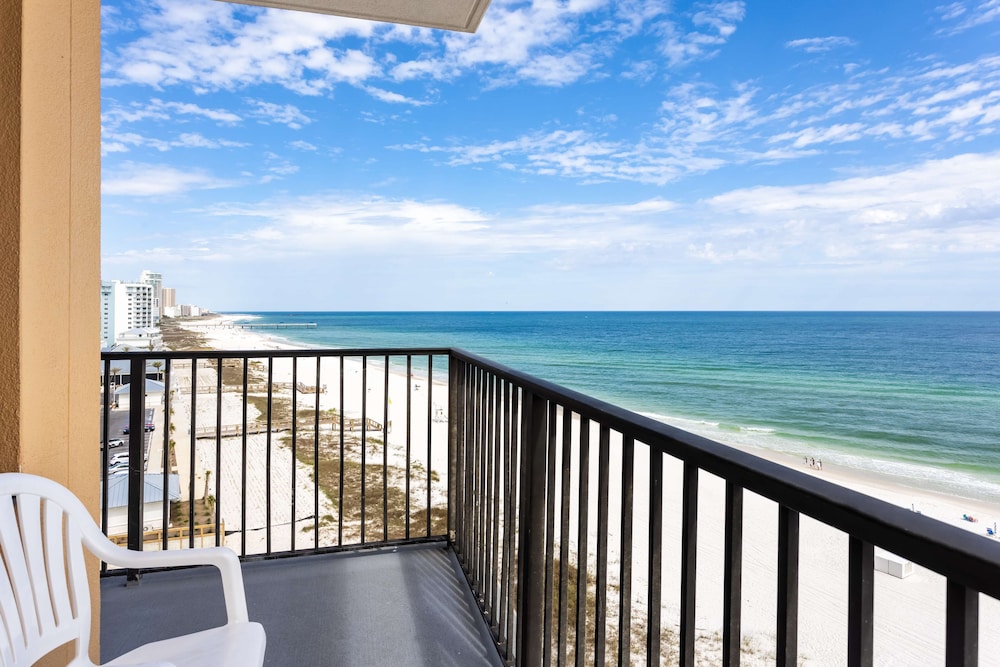 Hampton Inn & Suites Orange Beach Gulf Front - photo 37